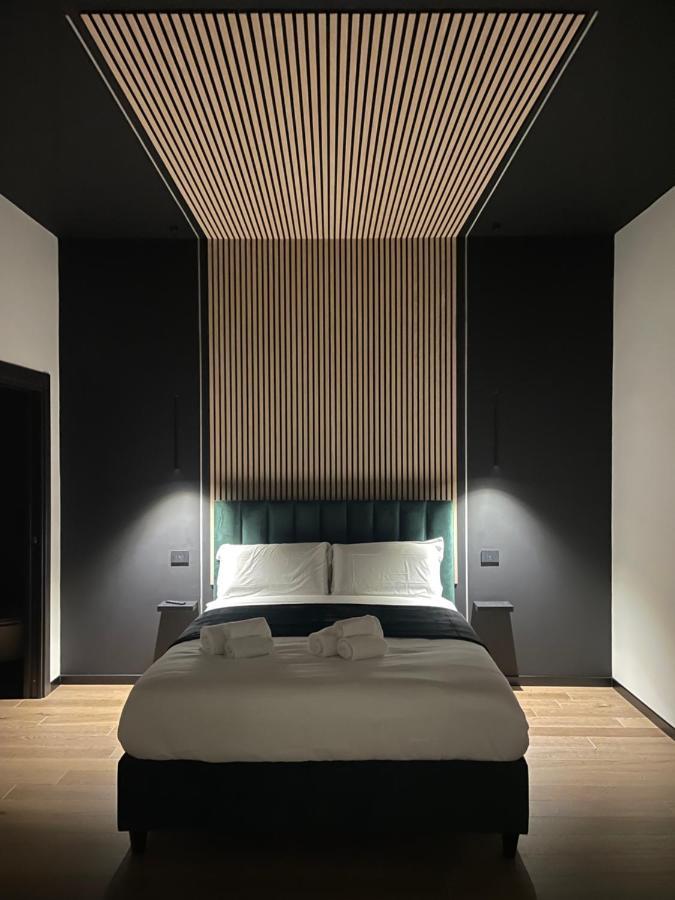 Chiatamone Luxury Home เนเปิลส์ ภายนอก รูปภาพ