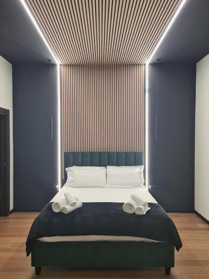 Chiatamone Luxury Home เนเปิลส์ ภายนอก รูปภาพ